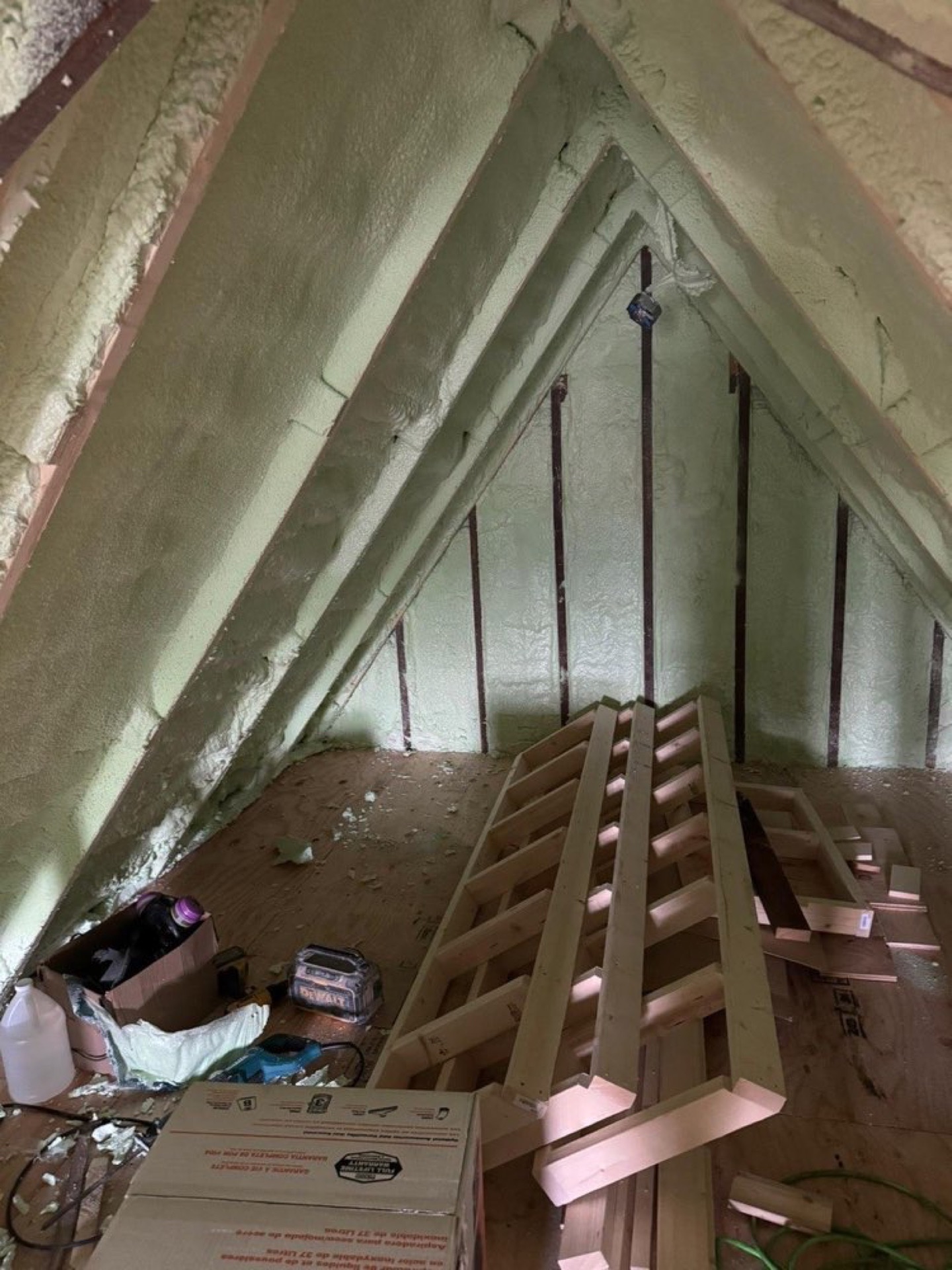Insulation & Vapour Barriers work in Metro Vancouver